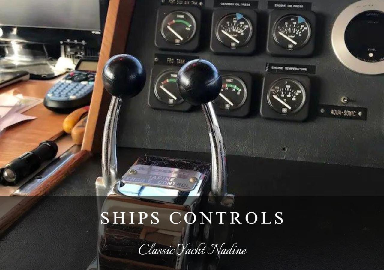 Classic Yacht Nadine In Poole Harbour, Dorset, With A Hot Tub Jacuzzi Extérieur photo