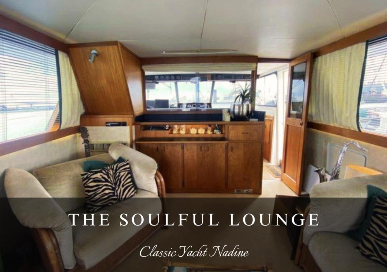 Classic Yacht Nadine In Poole Harbour, Dorset, With A Hot Tub Jacuzzi Extérieur photo
