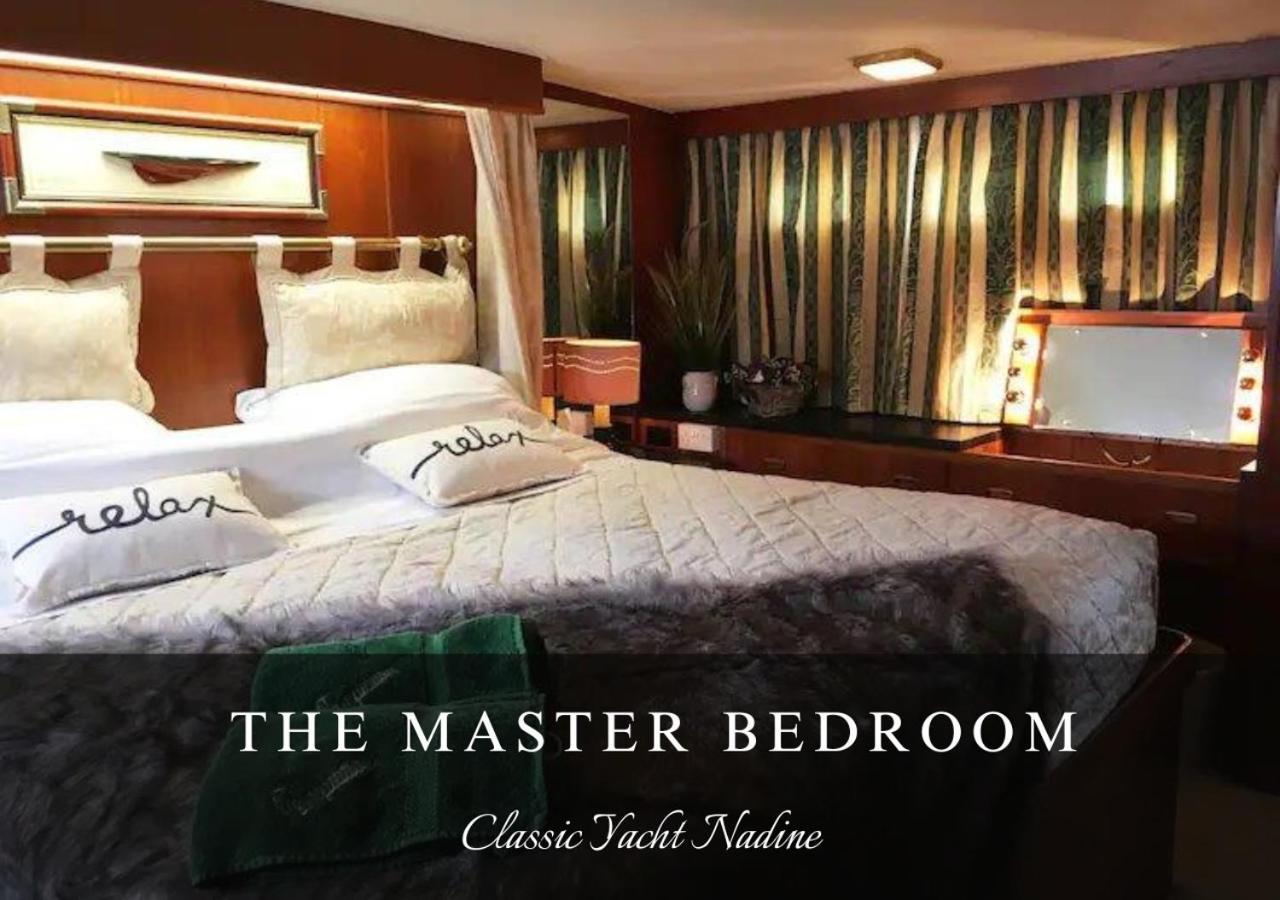 Classic Yacht Nadine In Poole Harbour, Dorset, With A Hot Tub Jacuzzi Extérieur photo